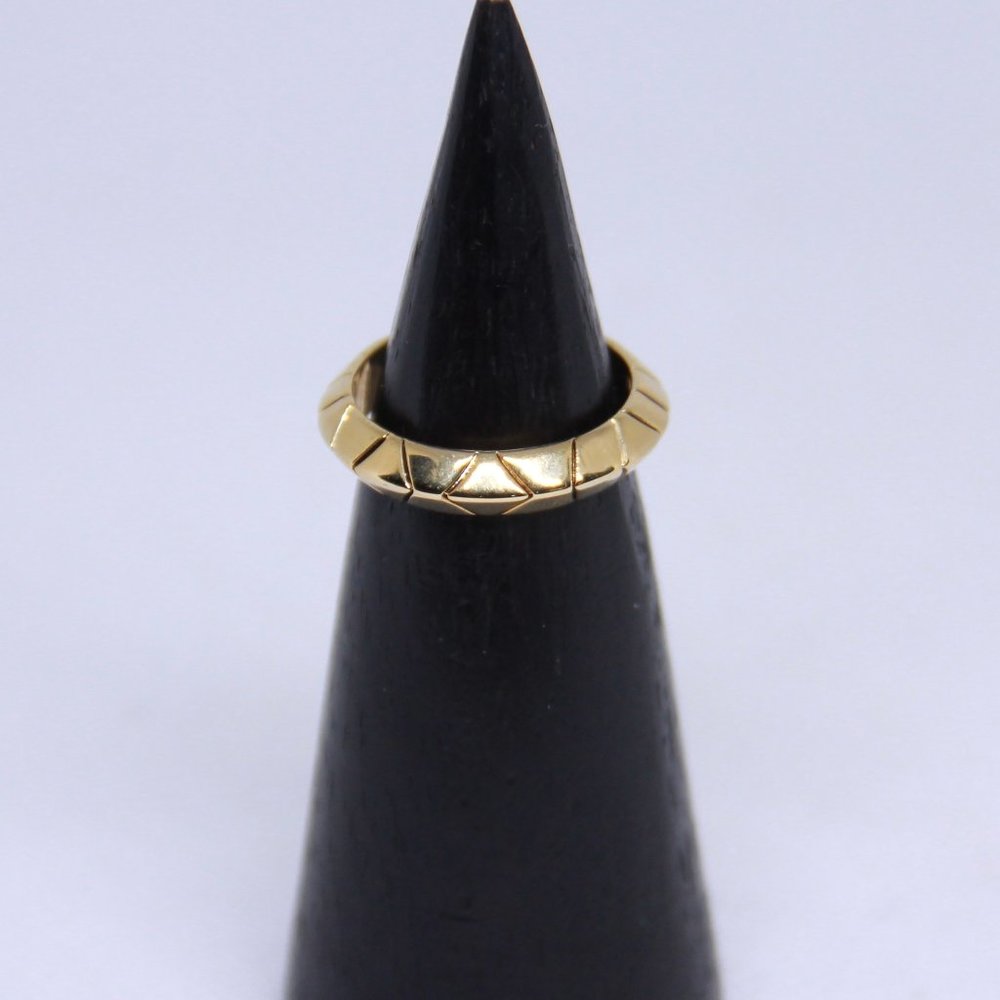 House of Harlow Gold Band with Geometric Design Size 6